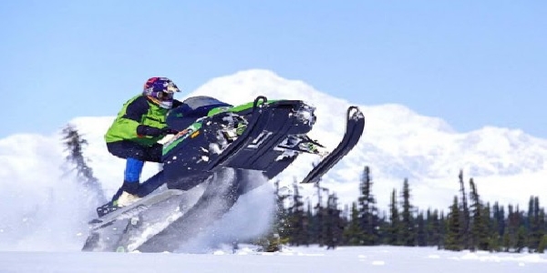 Snow Moto Racing 3D_600x300
